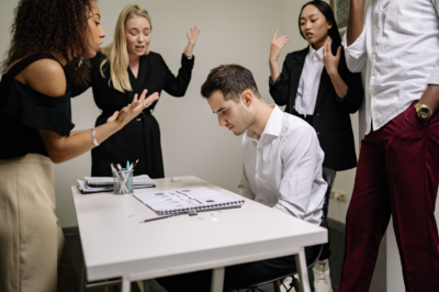 rajat-uusperhe rajat-uusperhe